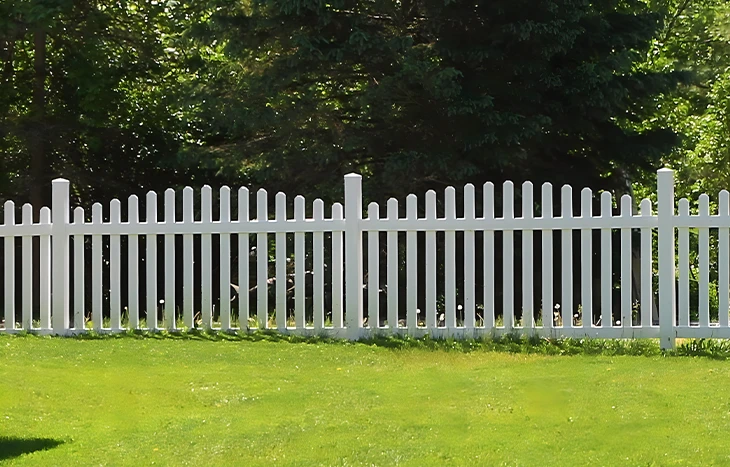 Curved Vinyl Picket Fence 2