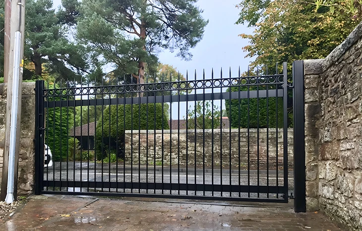 Manual Driveway Gates 4